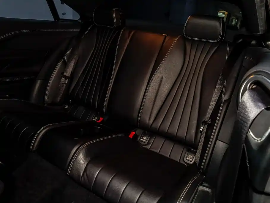 Mercedes-Benz E-Class (Import) — миниатюра 9