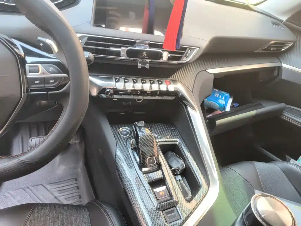 Peugeot 4008 — миниатюра 14