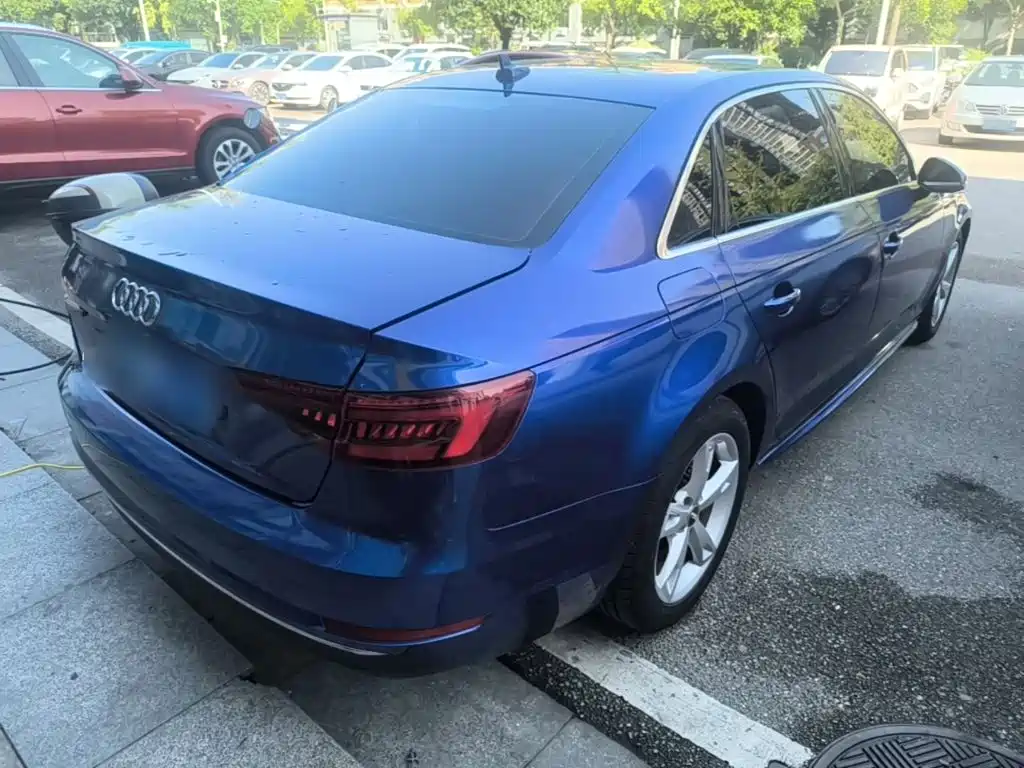 Audi A4L — миниатюра 7