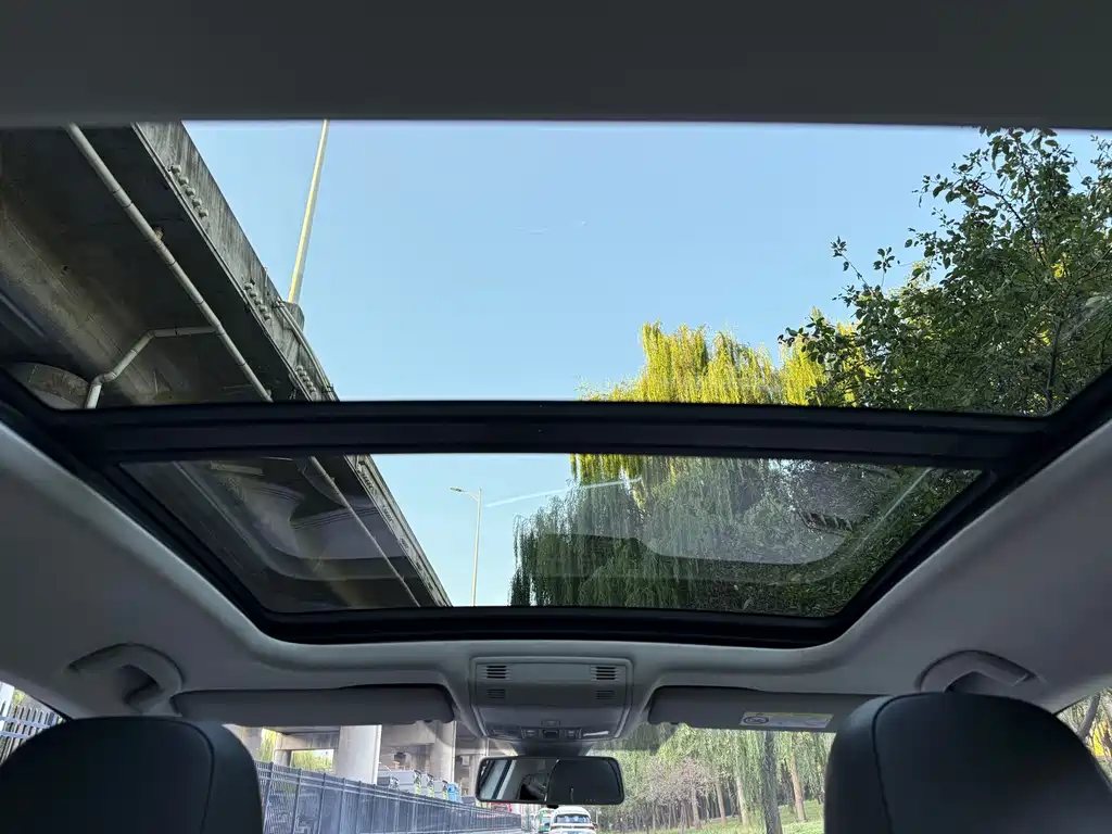Volkswagen Sagitar — миниатюра 14