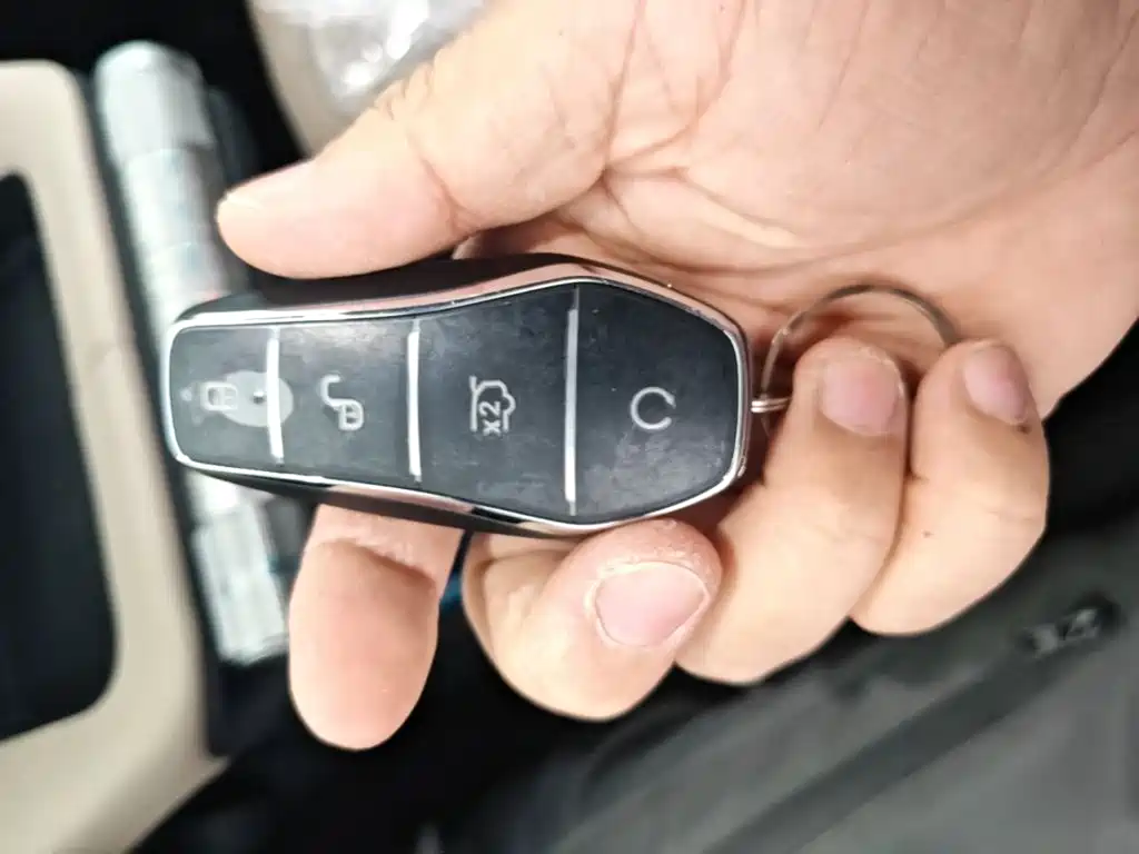 BYD Dolphin — миниатюра 9