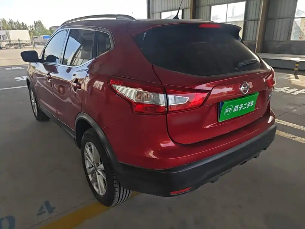 Nissan Qashqai — миниатюра 5