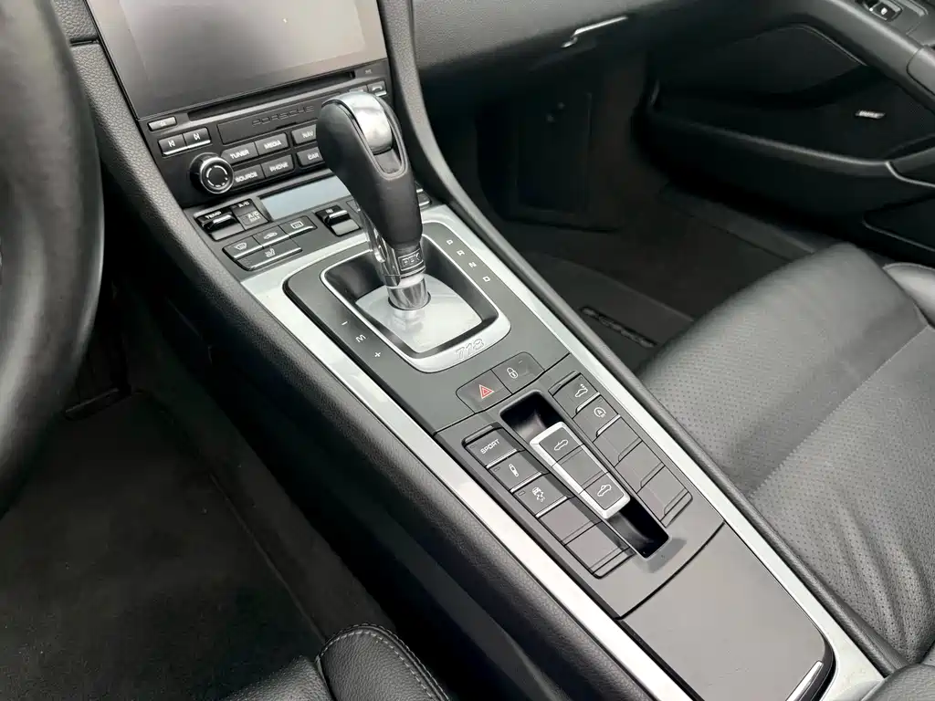 Porsche 718 2016 Boxster 2.0T