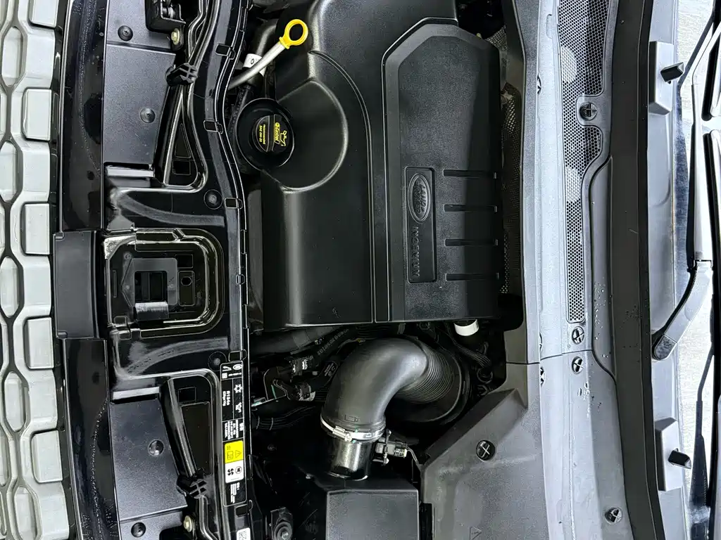 Land Rover Discovery Sport — миниатюра 8