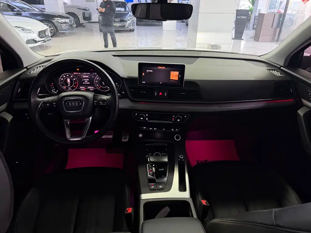 Audi Q5L — миниатюра 8