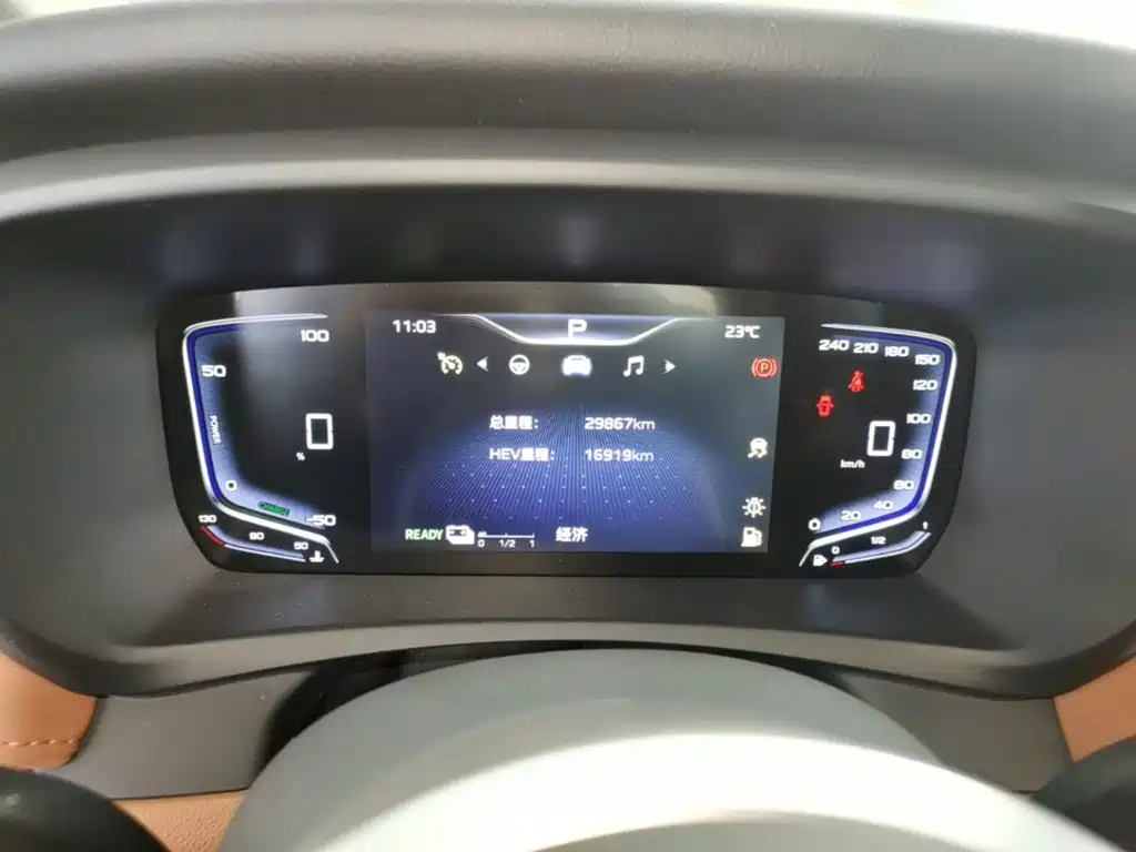 Hongqi Hongqi HQ9 PHEV — миниатюра 12