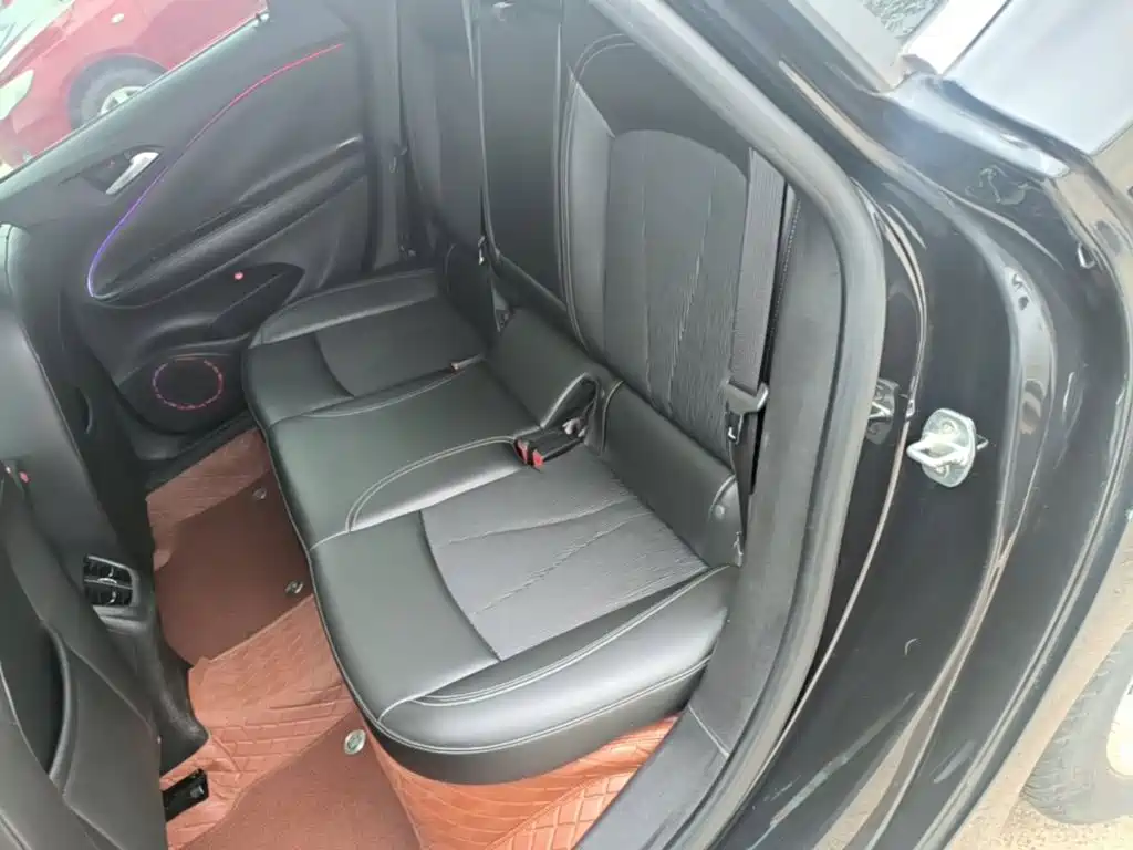 Buick Verano — миниатюра 17