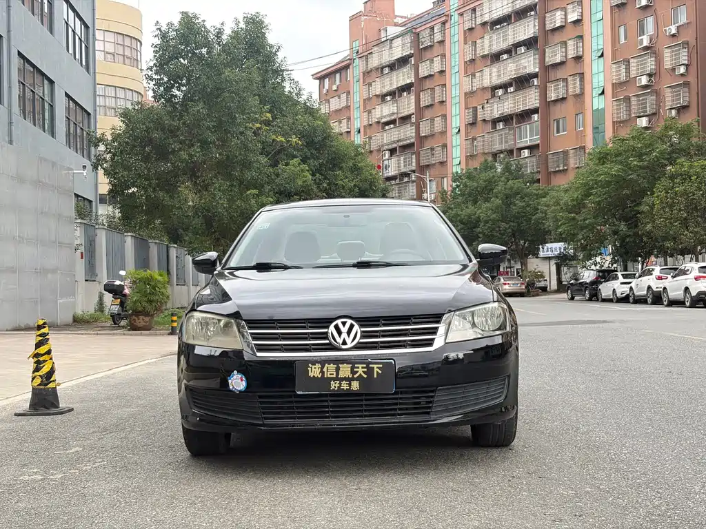 Volkswagen Lavida — миниатюра 2