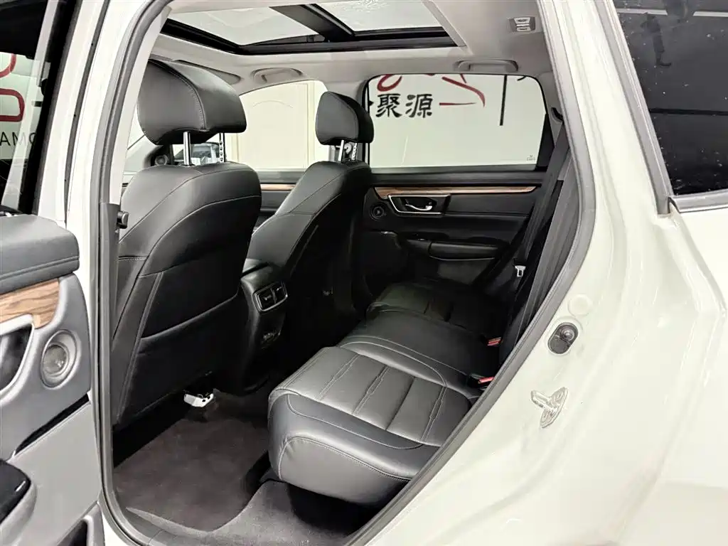 Honda CR-V 2019 240TURBO CVT V