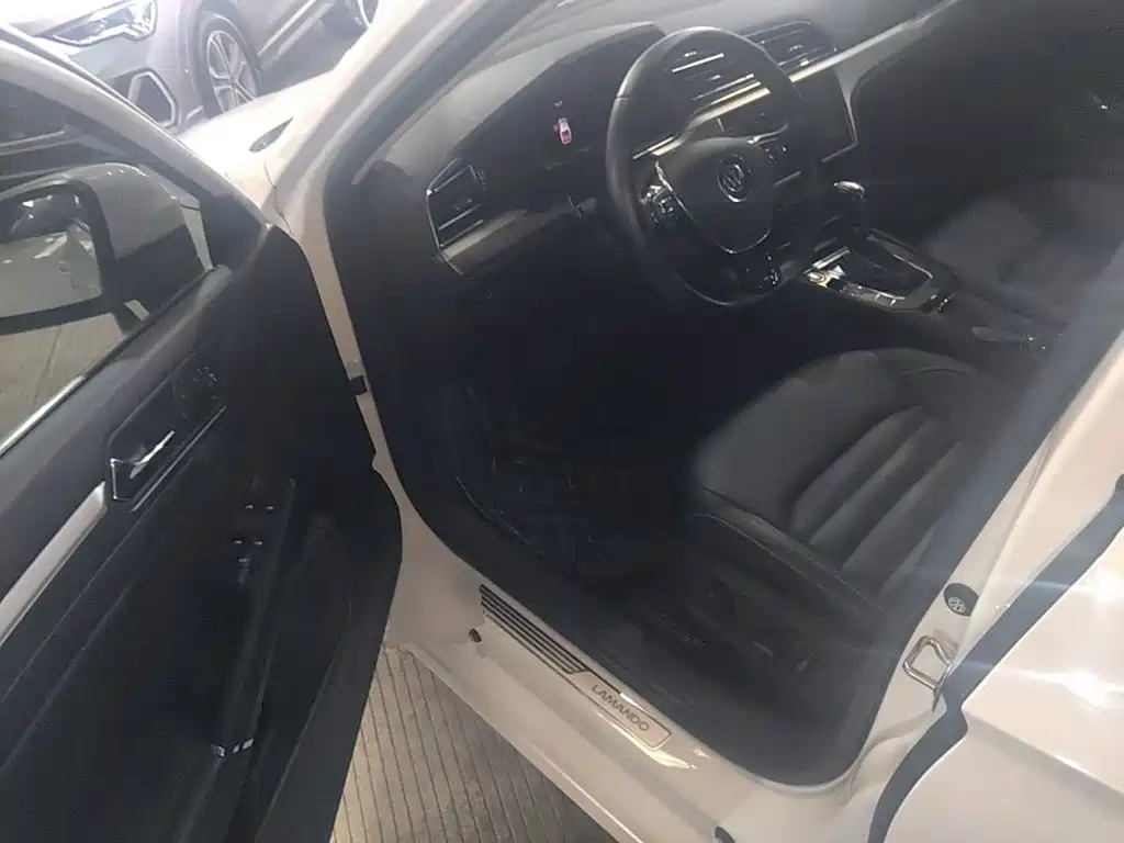 Volkswagen Lamando — миниатюра 16