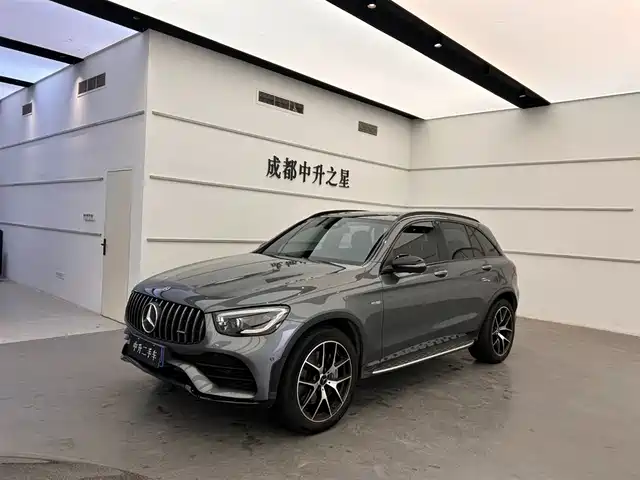 MERCEDES-BENZ GLC AMG