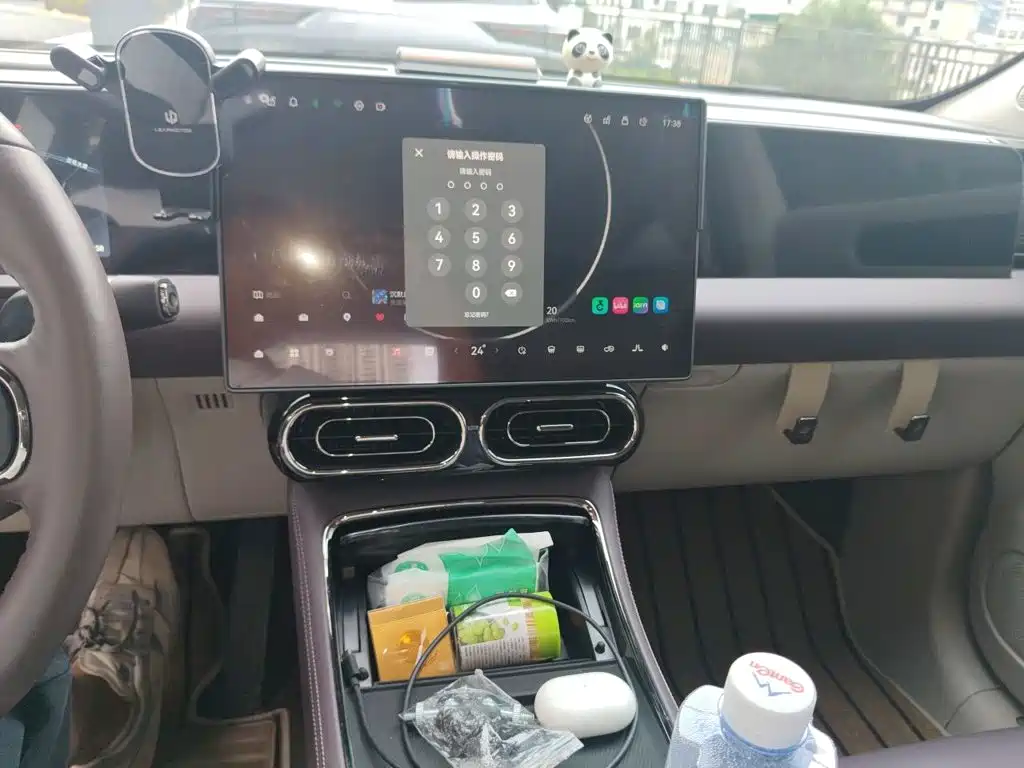 Leapmotor Leapmotor C11 — миниатюра 14
