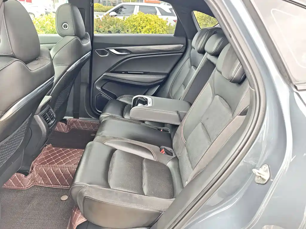 Geely Xingyue — миниатюра 17