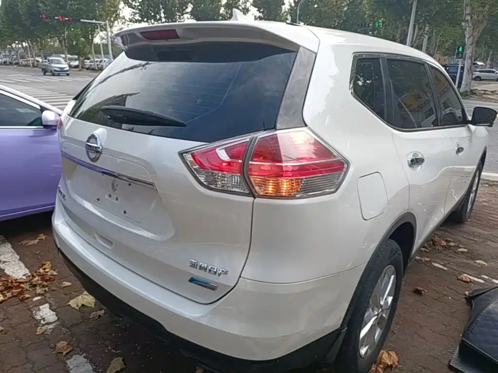Nissan X-Trail — миниатюра 7