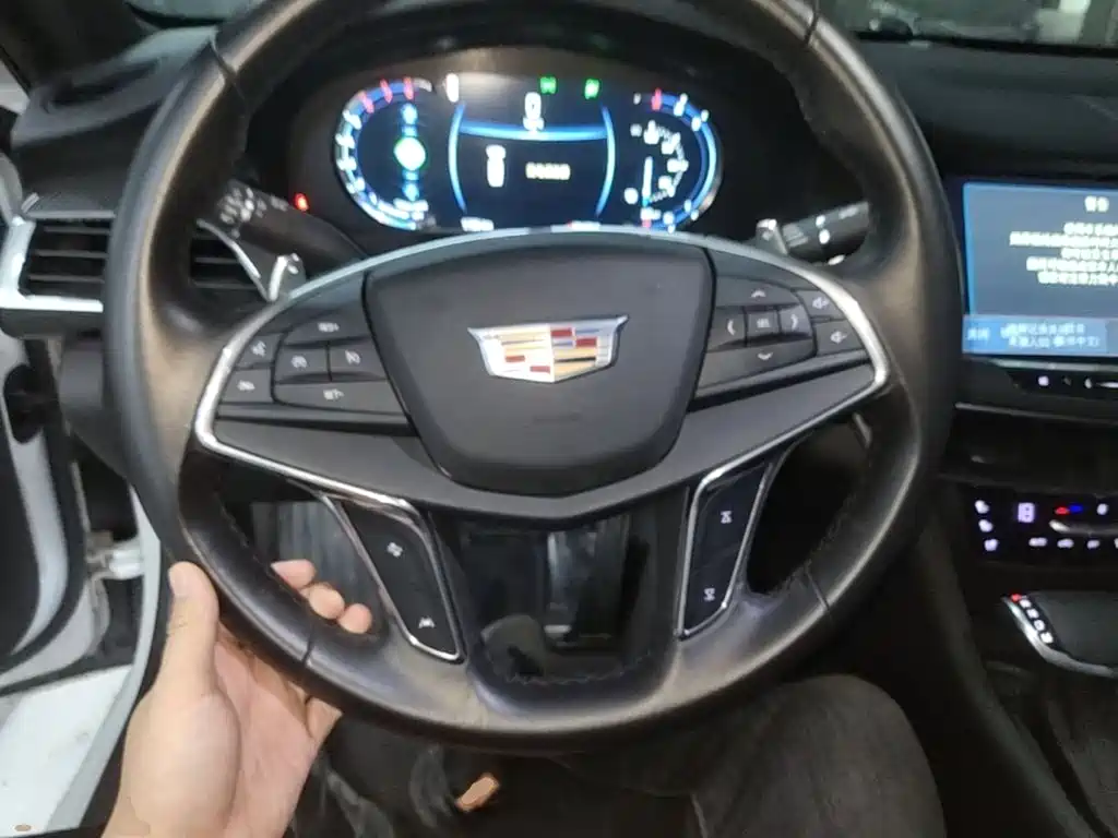 Cadillac CT6 — миниатюра 7