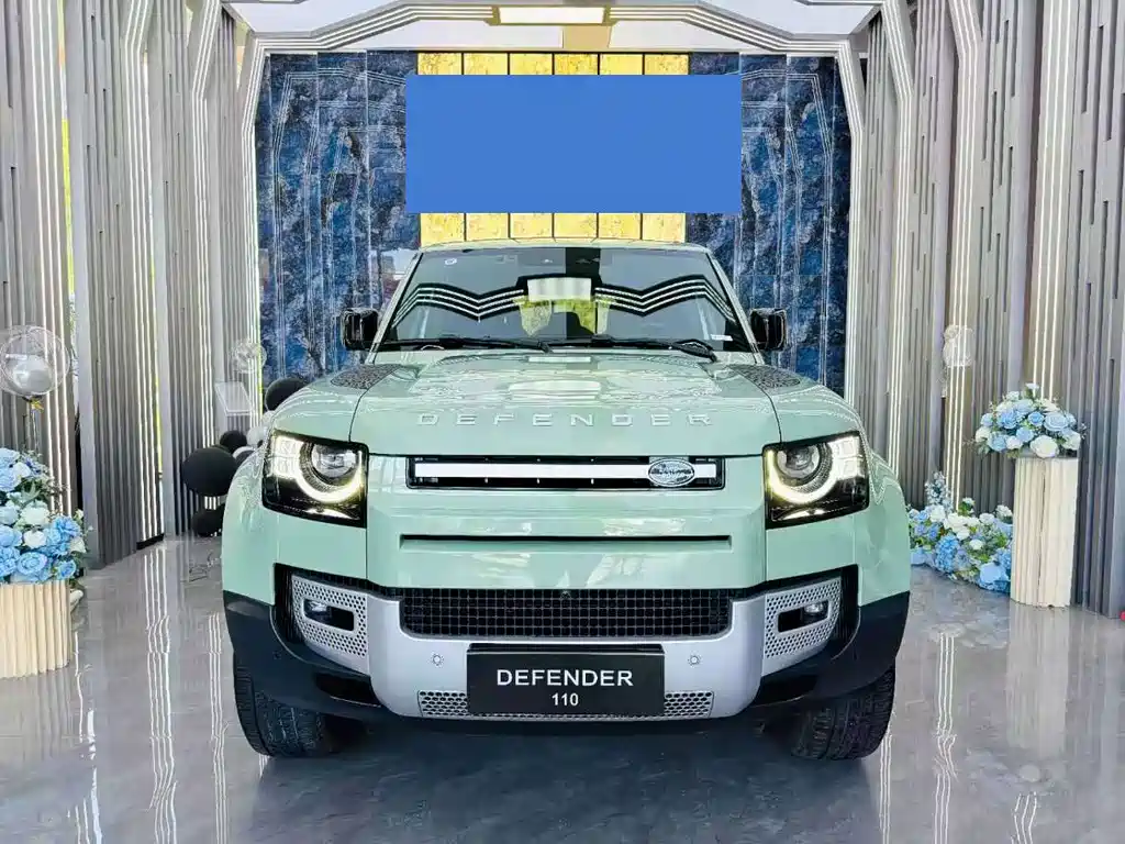 Land Rover Defender — миниатюра 2