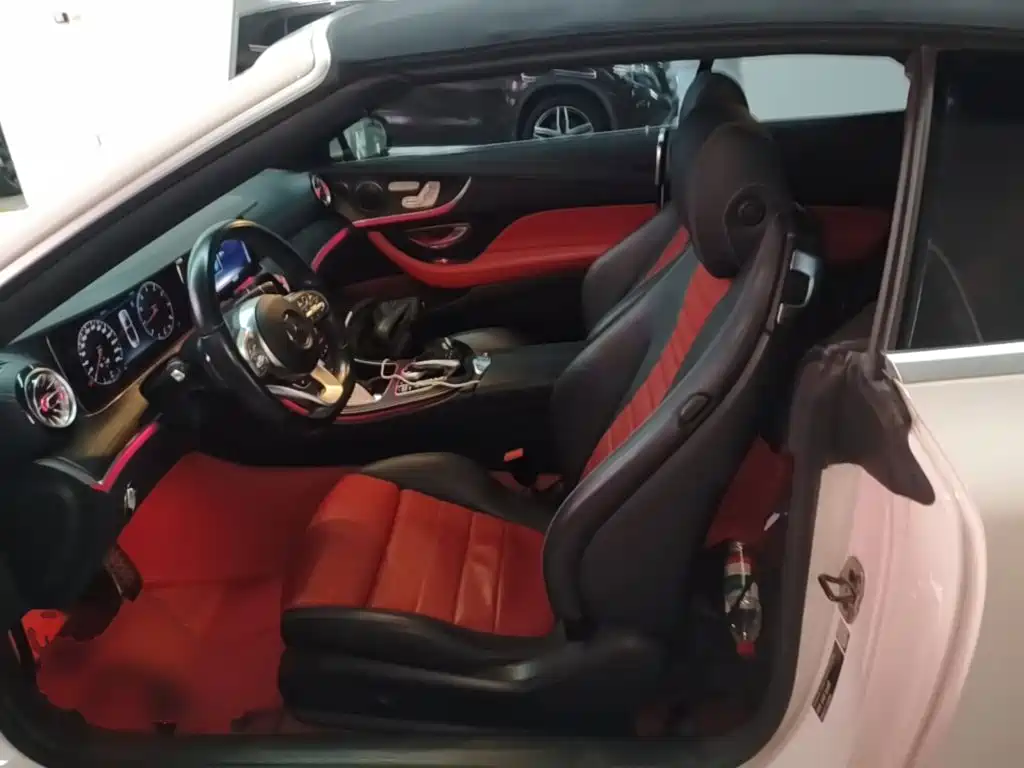 Mercedes-Benz E-Class (Import) — миниатюра 15