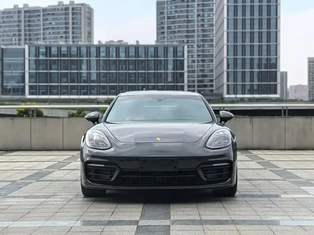 Porsche Panamera — миниатюра 2
