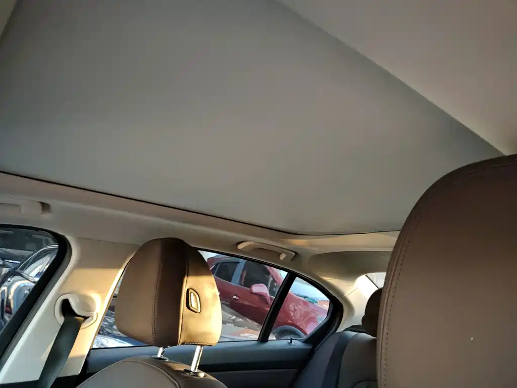 BMW 3 Series — миниатюра 7