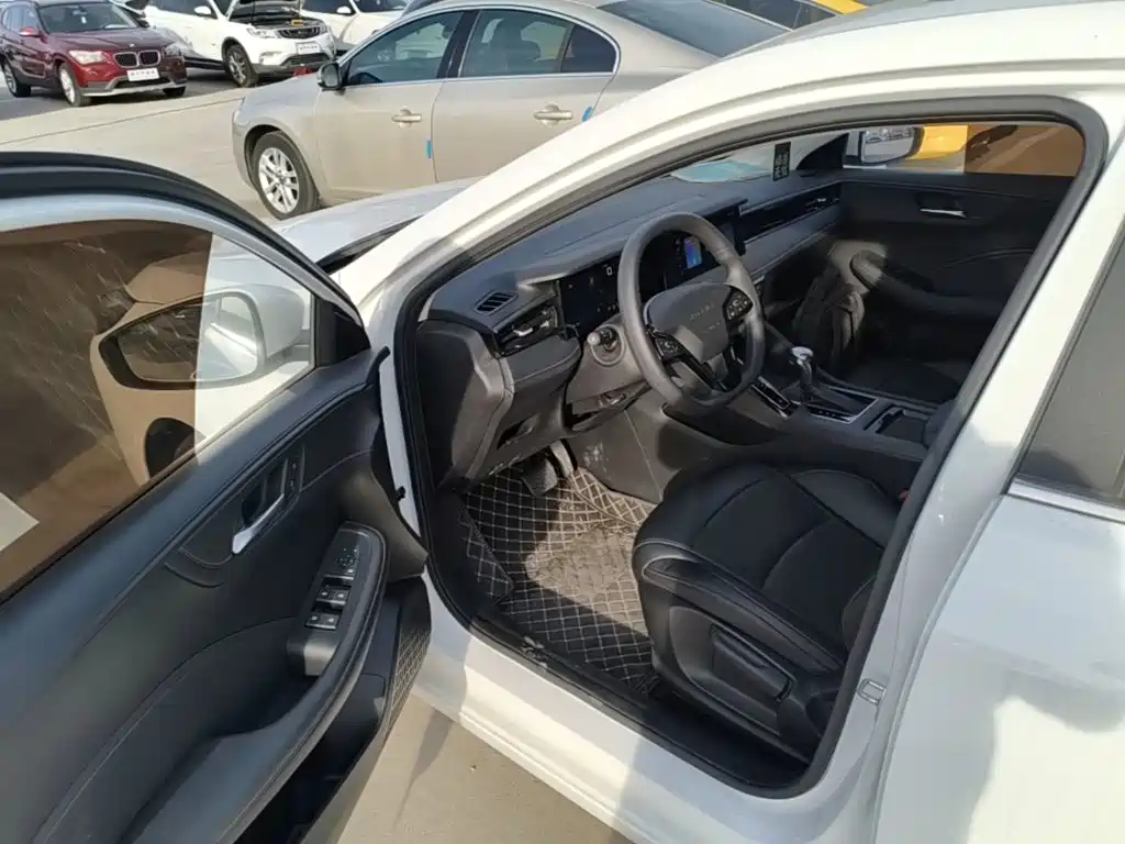 Roewe i5 — миниатюра 16