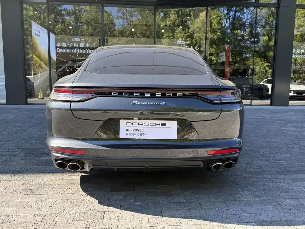 Porsche Panamera — миниатюра 12