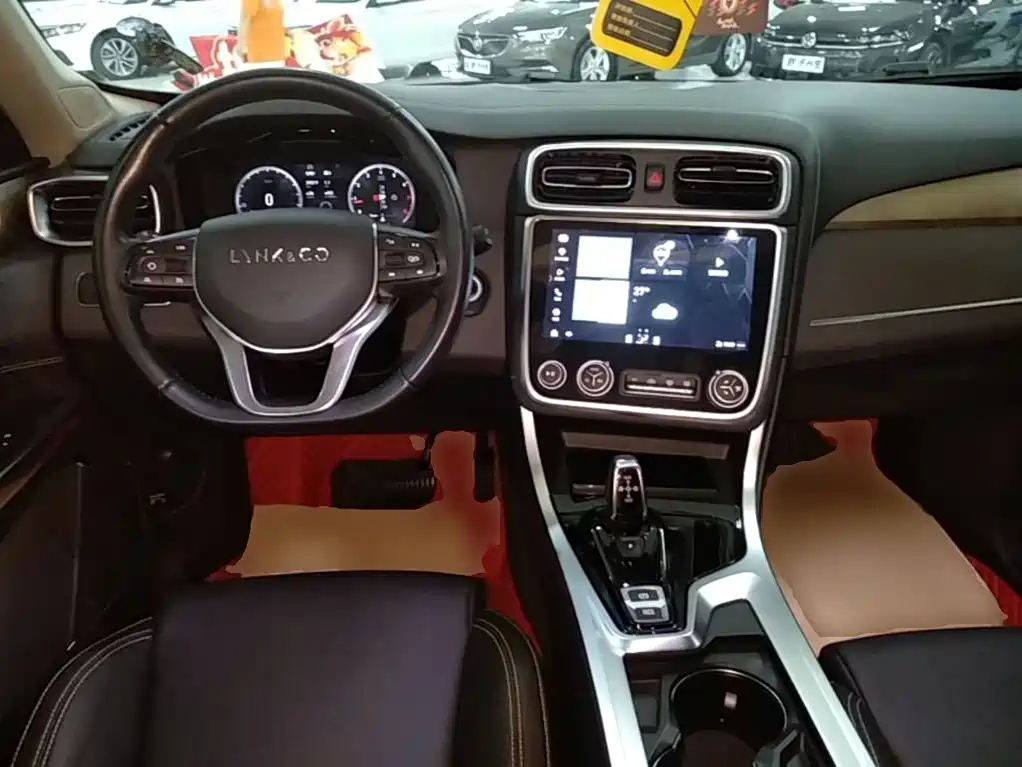 Lynk & Co 01 — миниатюра 10