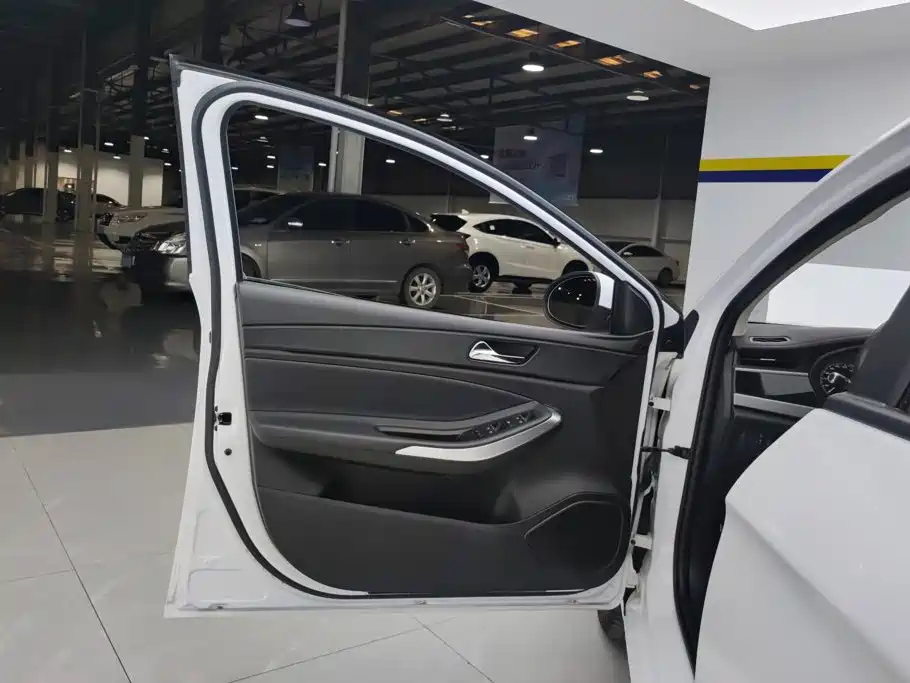 Chery Arrizo 5 — миниатюра 7