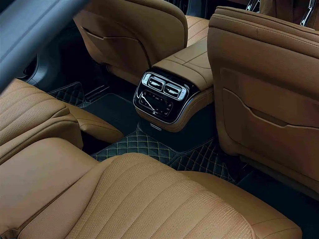 Mercedes-Benz S-Class — миниатюра 11