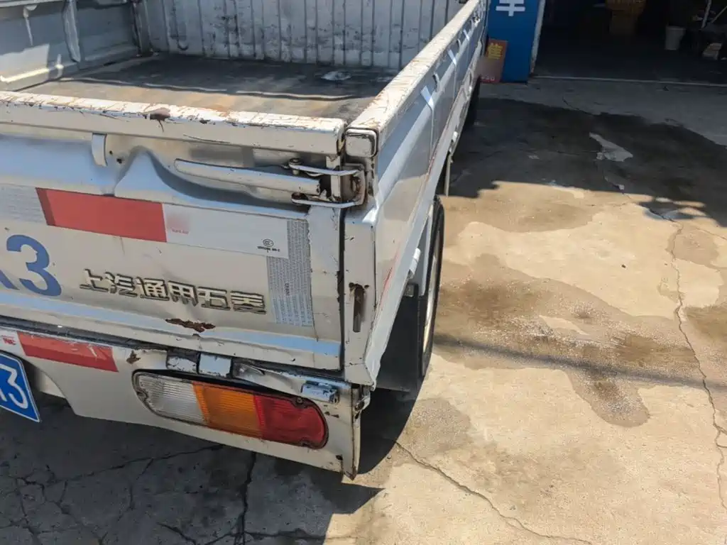 Wuling Rongguang Mini Truck — миниатюра 8