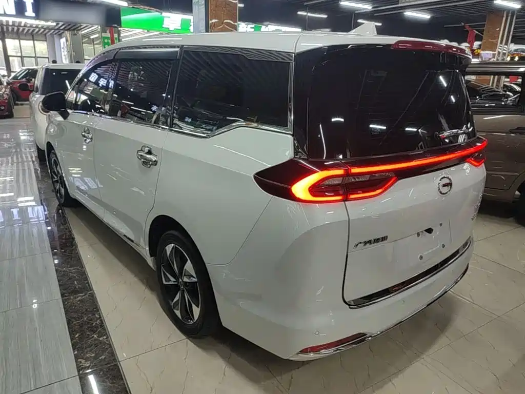 GAC Motor Trumpchi M6 — миниатюра 5