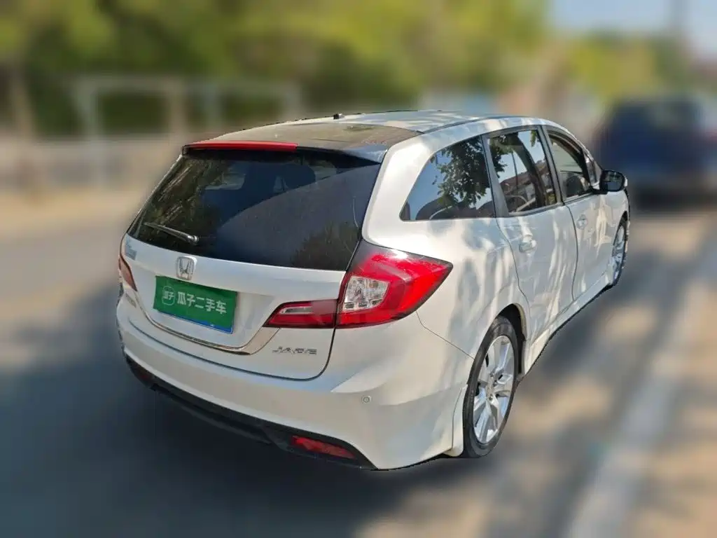 Honda Jade — миниатюра 6