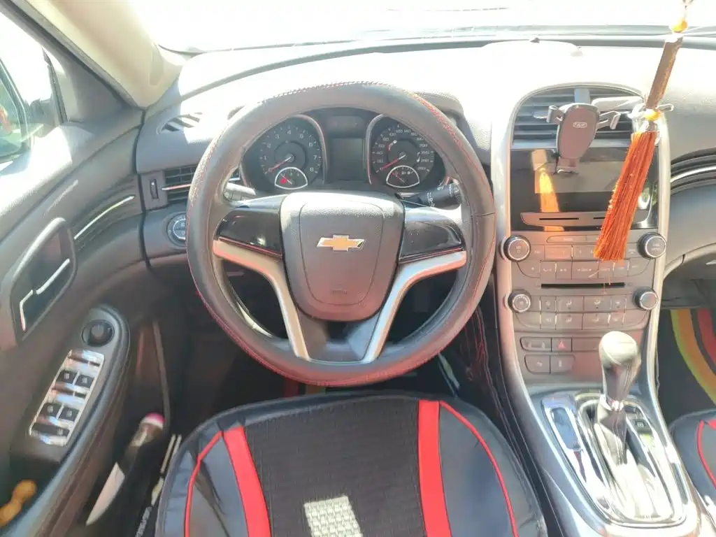 Chevrolet Malibu — миниатюра 6