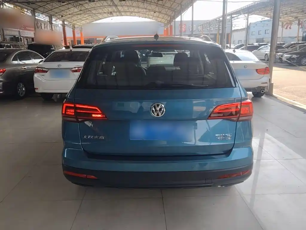 Volkswagen Tharu — миниатюра 6