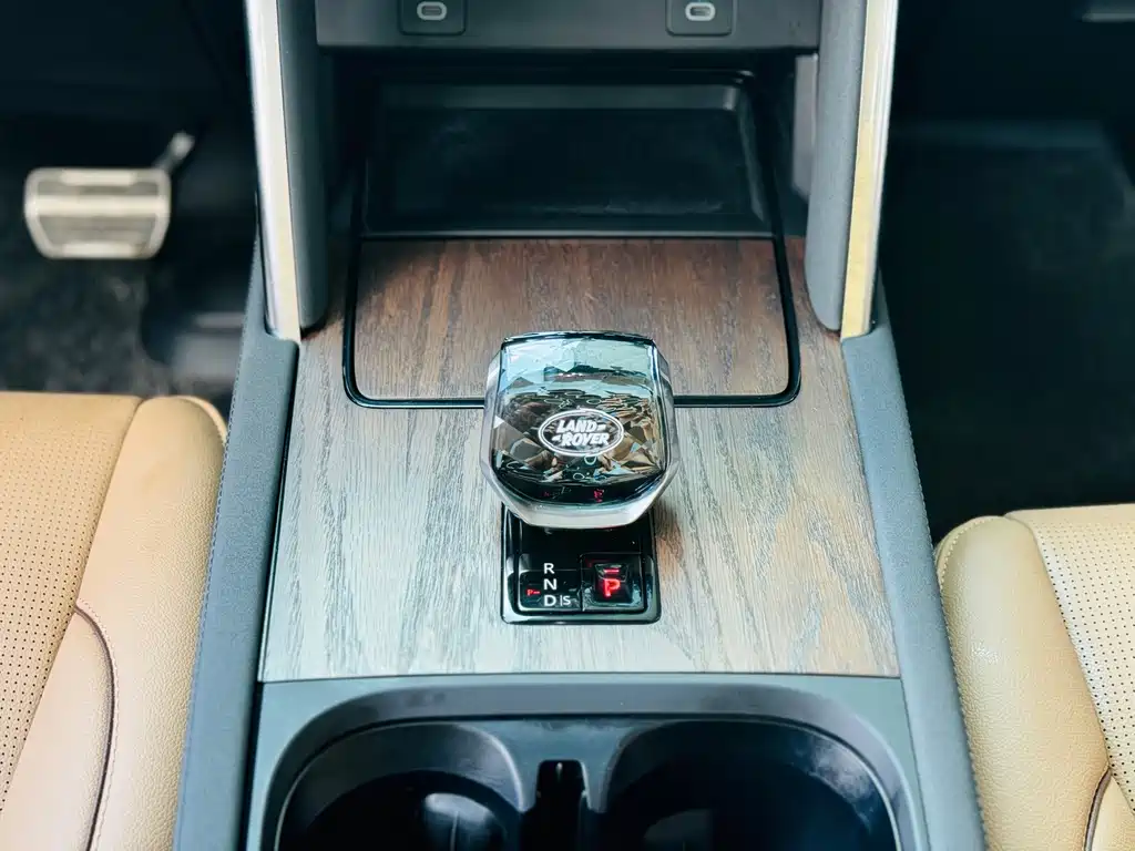 Land Rover Discovery Sport — миниатюра 21