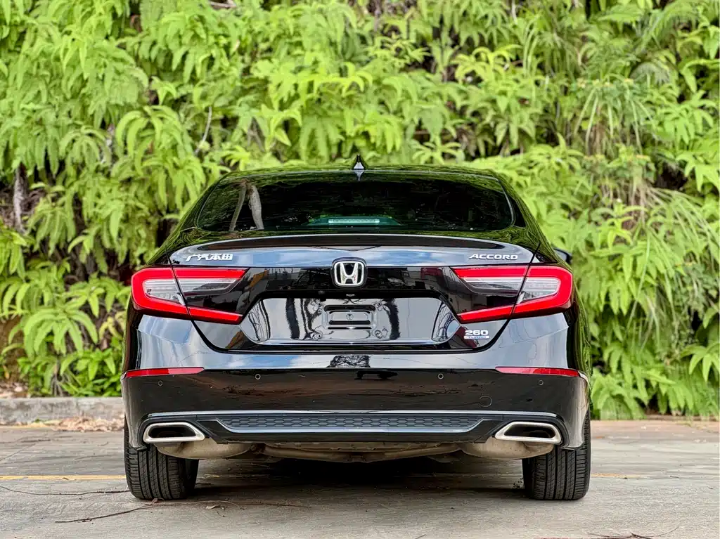 Honda Accord — миниатюра 5