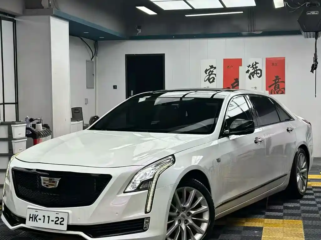 Cadillac CT6