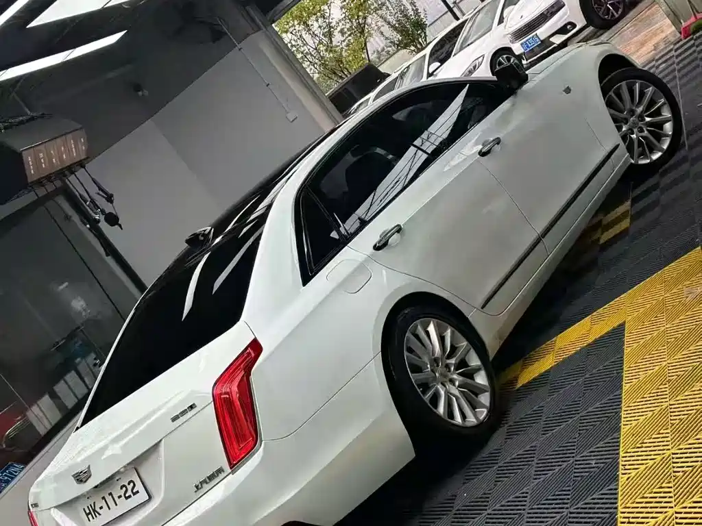 Cadillac CT6 — миниатюра 7