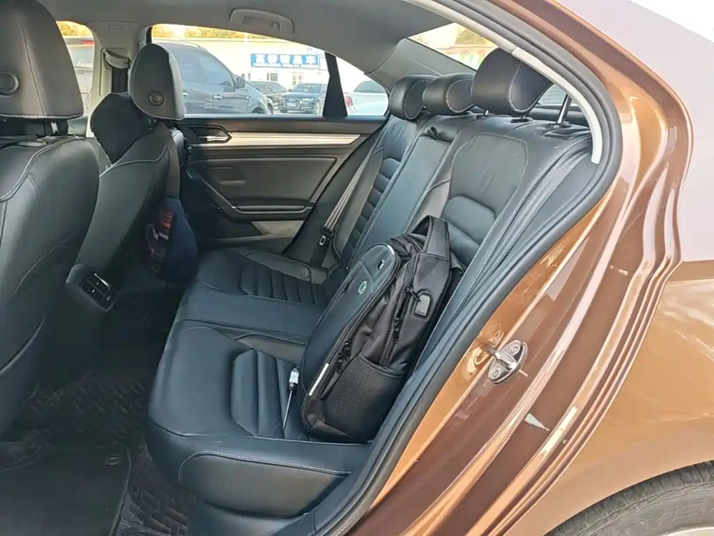 Volkswagen Lamando — миниатюра 17