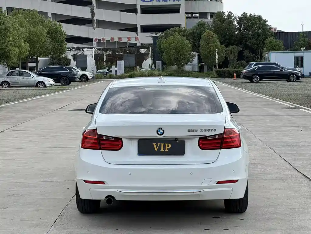 BMW 3 Series — миниатюра 5