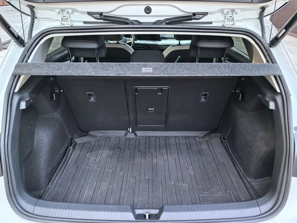 Volkswagen Golf — миниатюра 14