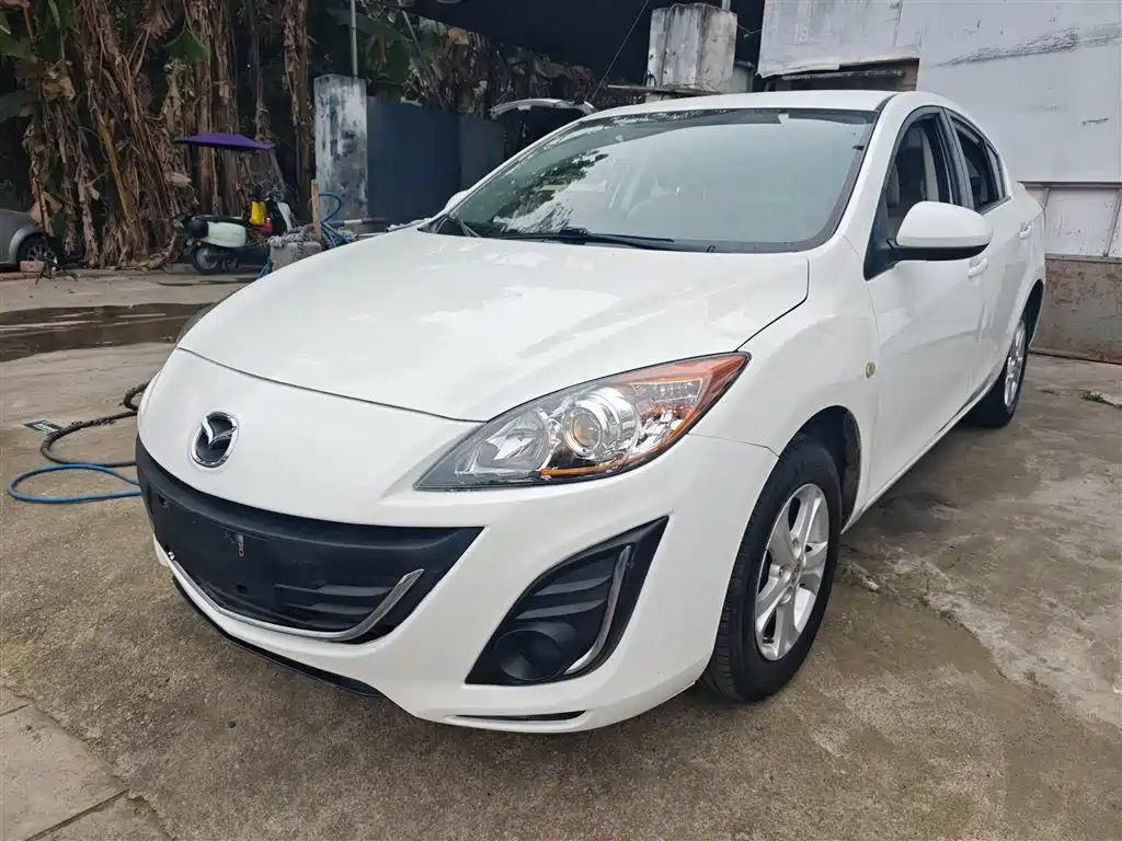 Mazda 3 Xingcheng 2016