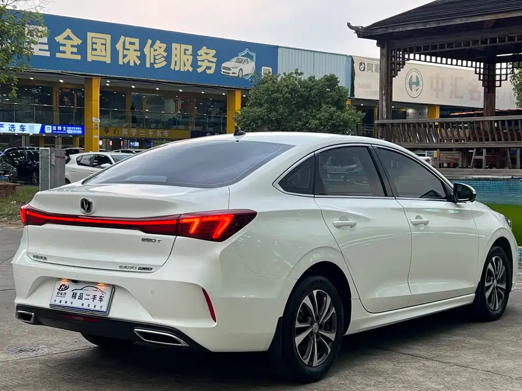 Changan Eado — миниатюра 7