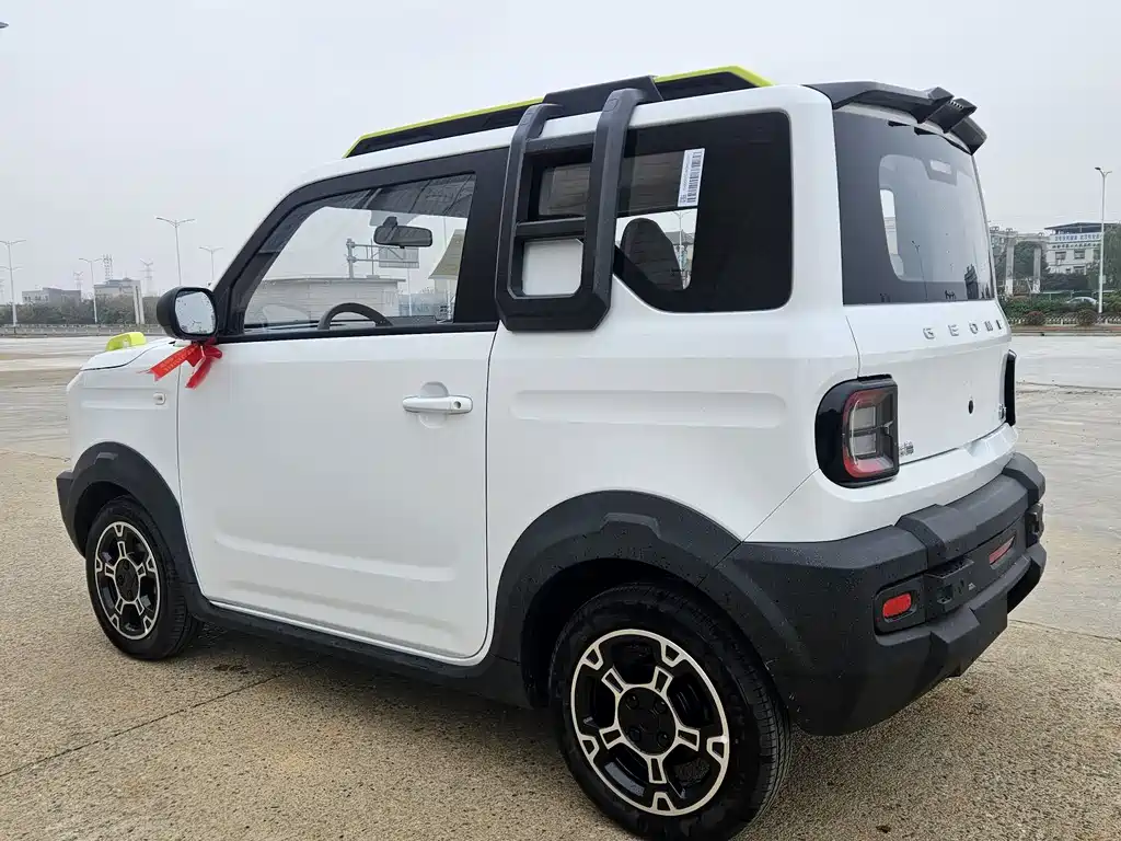 GEELY GALAXY PANDA