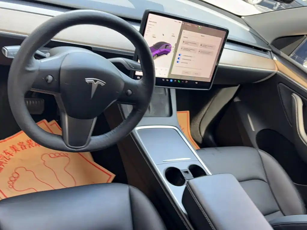 Tesla Model Y — фотографии объявления, Фото 7