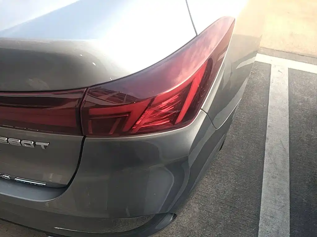 Changan Eado — миниатюра 8