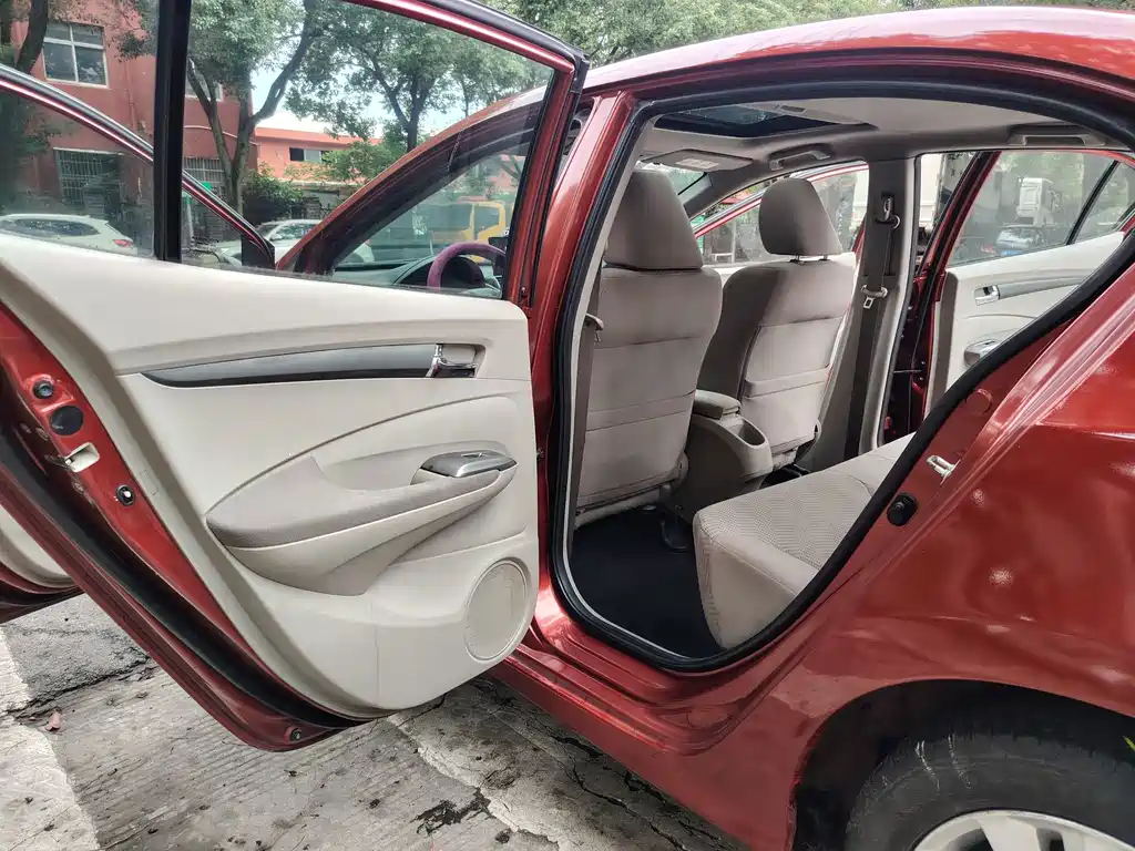 Honda City Classic — миниатюра 7
