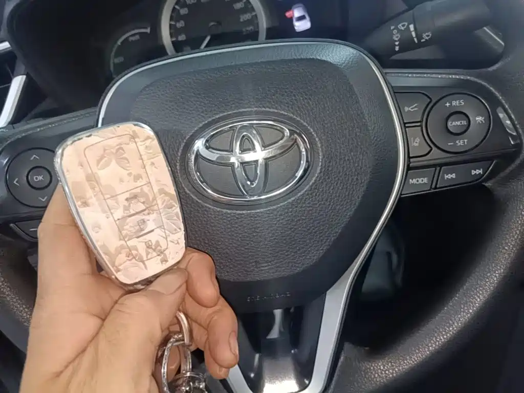 Toyota Corolla — миниатюра 17