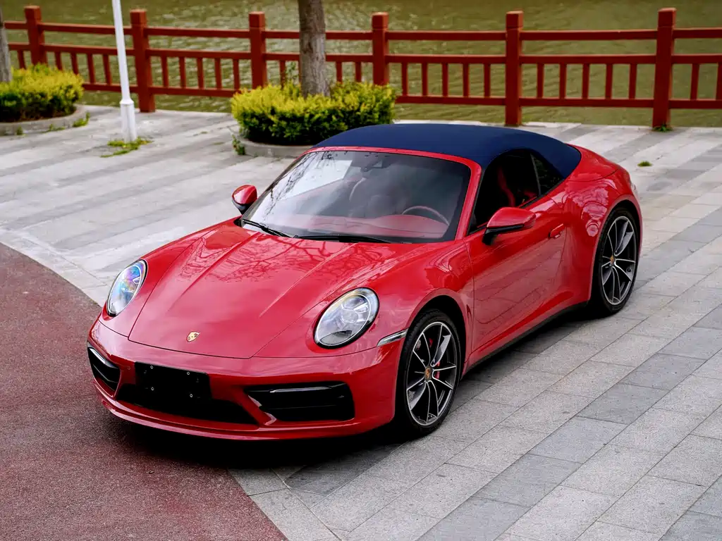 Porsche 911 2020