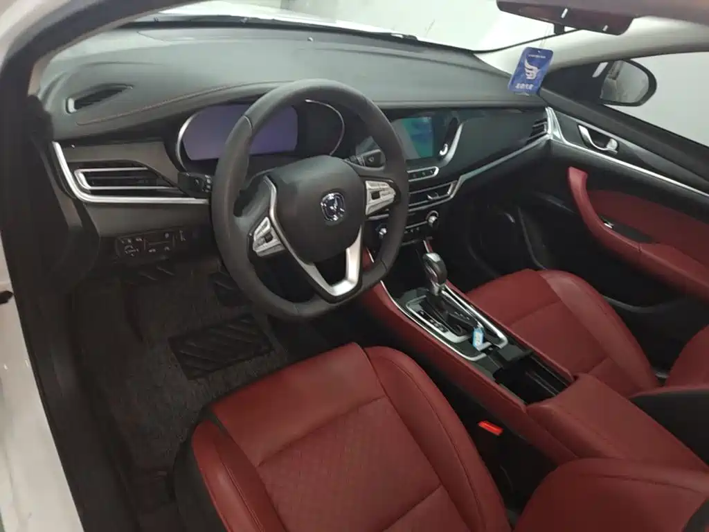 Changan Eado — миниатюра 10