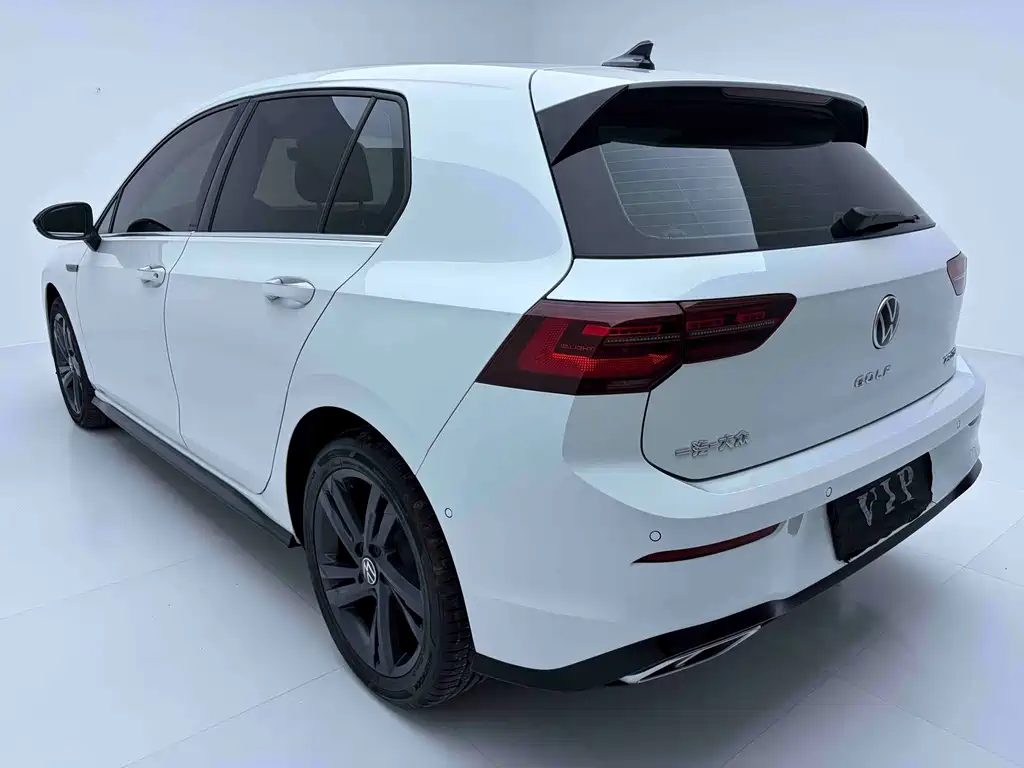 Volkswagen Golf — миниатюра 6